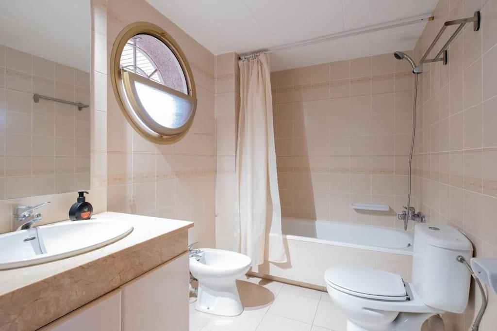 Apartamento En Salou Con 3 Piscinas Junto A Port Aventura Buitenkant foto