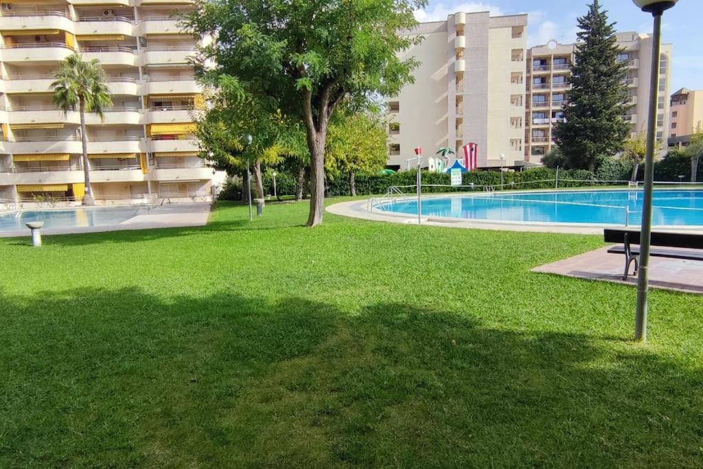Apartamento En Salou Con 3 Piscinas Junto A Port Aventura Buitenkant foto